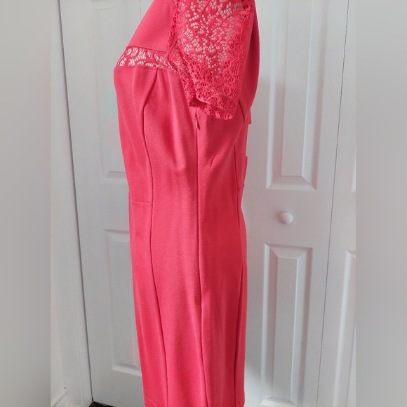 Sleek Red Dynamite cut out dress - Picture 4 of 5